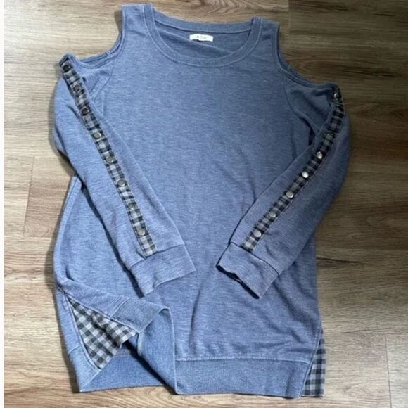 Maurices 2xl plus size cold shoulder blue pullover sweatshirt plaid stripedetail - Picture 7 of 11